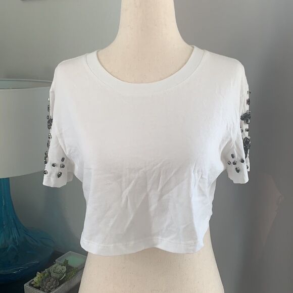 Cami NYC Crop Top ‘The Theo’ - Picture 2 of 8